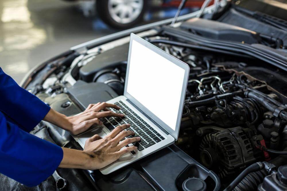 Engine Performance & Diagnostics: Keeping Your Car Strong